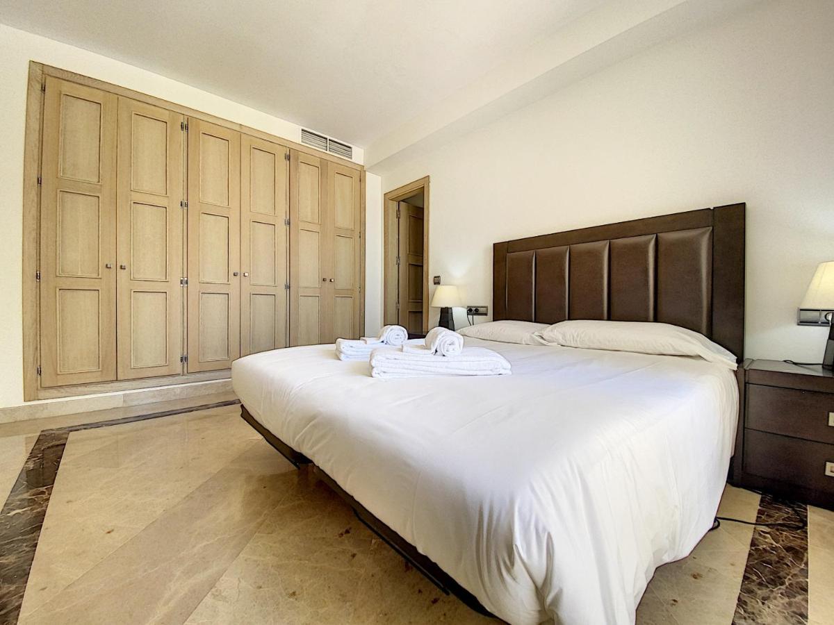 Lovely Apartment With Pool & Sea Views - Marina Del Castillo 2129 Manilva Εξωτερικό φωτογραφία