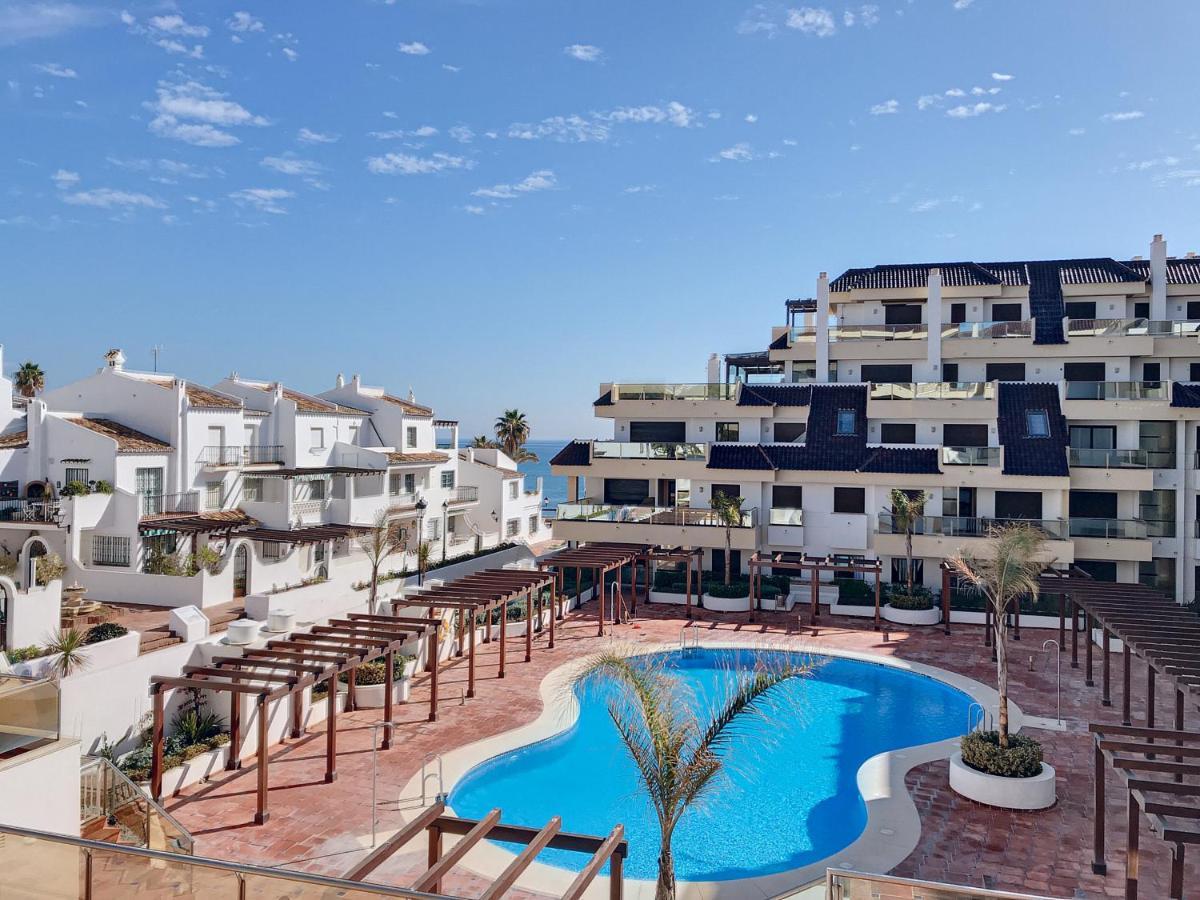 Lovely Apartment With Pool & Sea Views - Marina Del Castillo 2129 Manilva Εξωτερικό φωτογραφία