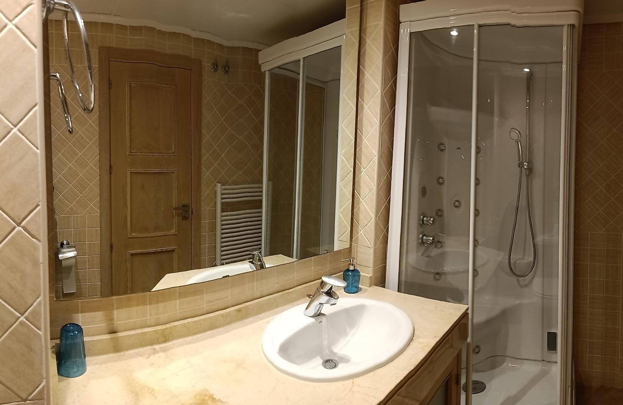Lovely Apartment With Pool & Sea Views - Marina Del Castillo 2129 Manilva Εξωτερικό φωτογραφία